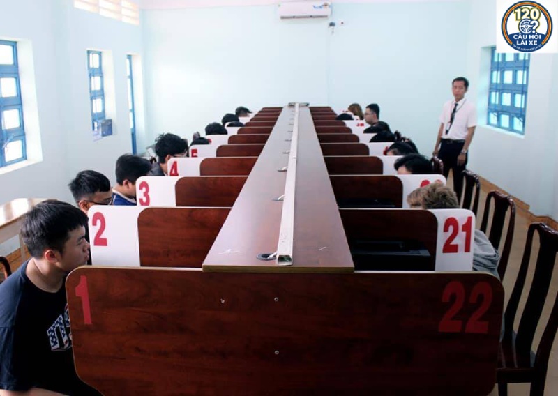 Cấu trúc đề thi sát hạch lý thuyết Hạng A1