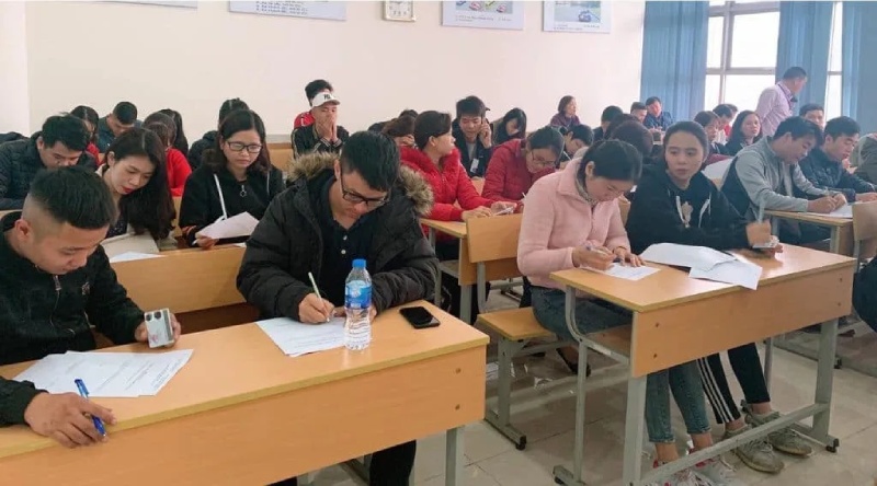 Lịch sát hạch lái xe